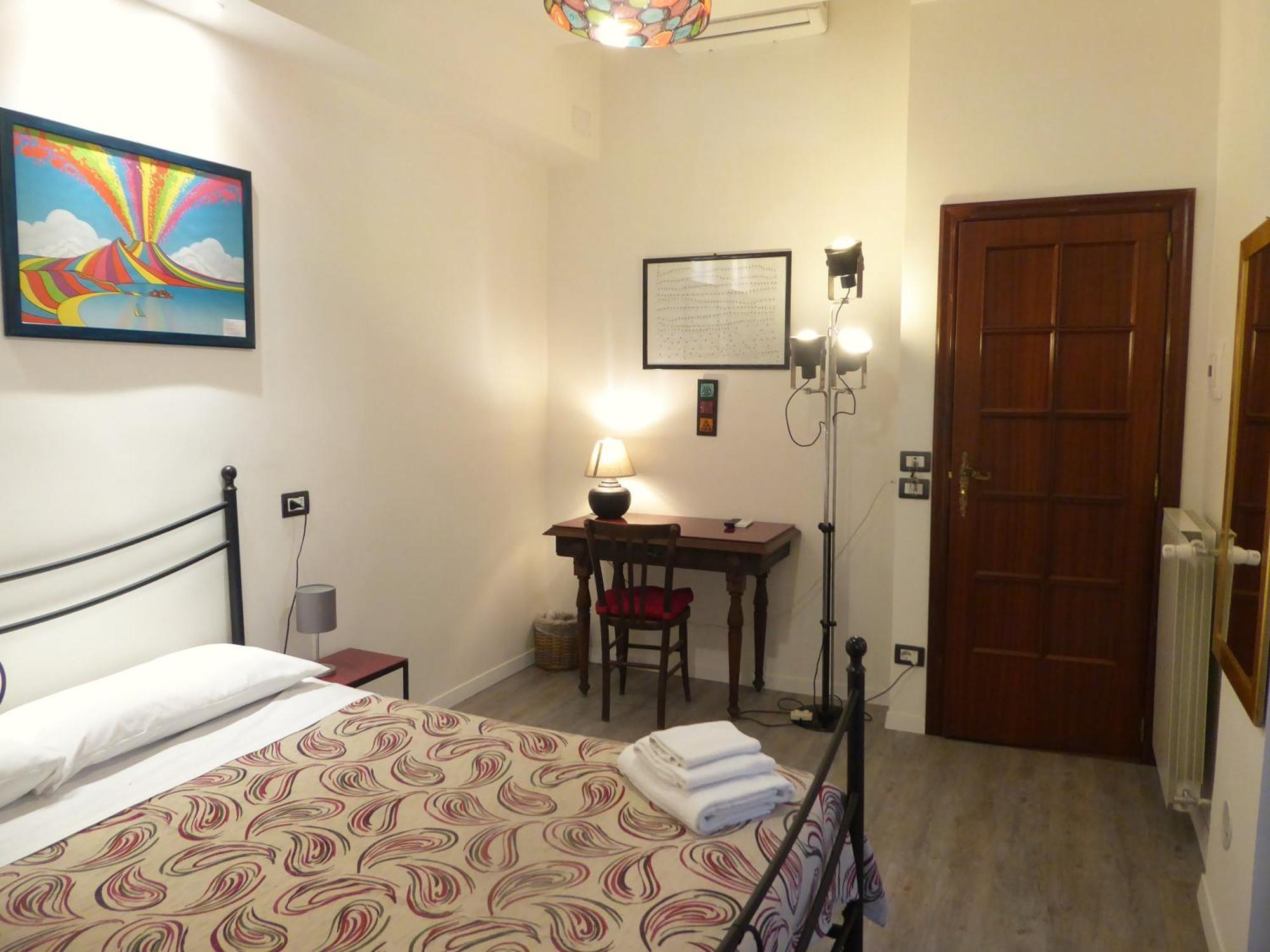 Casa Cesira Incentro Hotell Neapel Rum bild